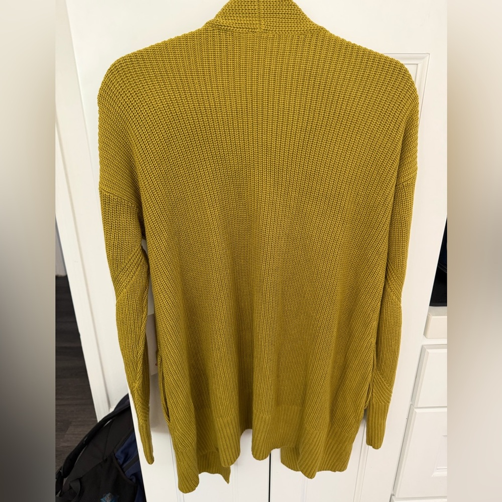 Lululemon Cashlu Sweater Wrap - Picture 3 of 7